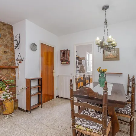 Acogedor De 2 Con Amarre De 12,5m, Terraza Y Jardin En - Hisp-288-62