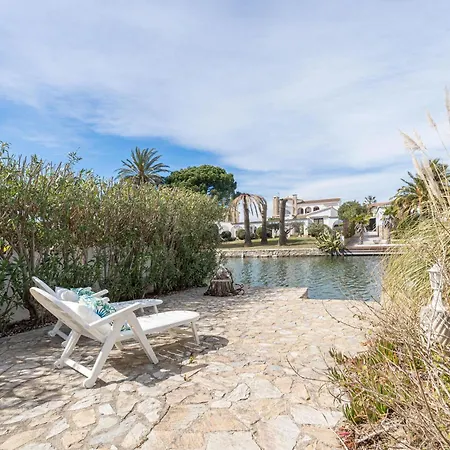Acogedor De 2 Con Amarre De 12,5m, Terraza Y Jardin En - Hisp-288-62 Empuriabrava